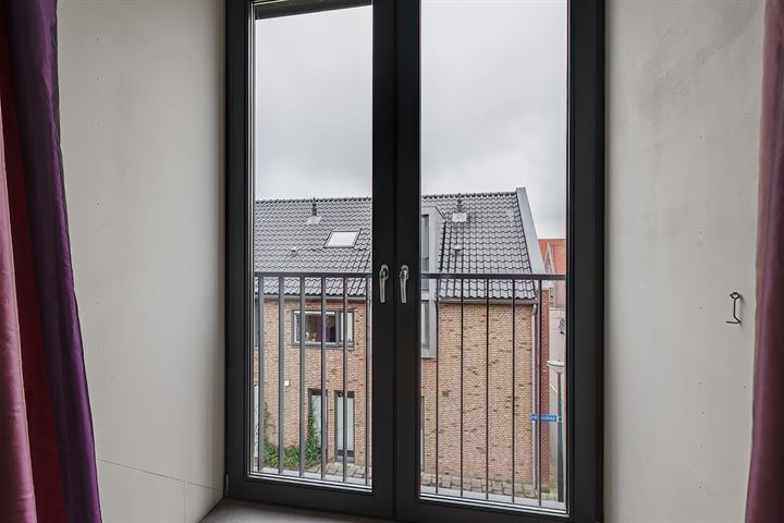 Bekijk foto 36 van Tulpstraat 39