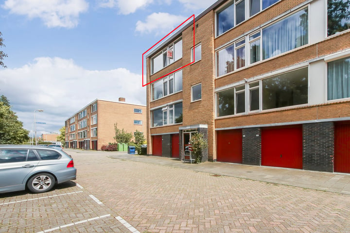 Bekijk foto 3 van Van Lennepstraat 71