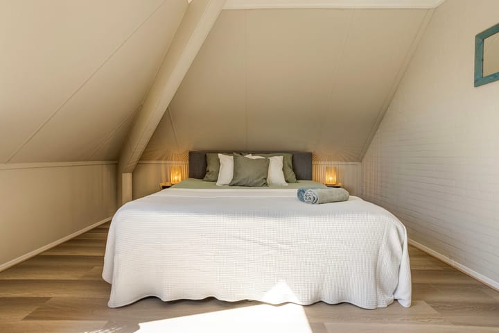 Photo 23 of 't Set 20