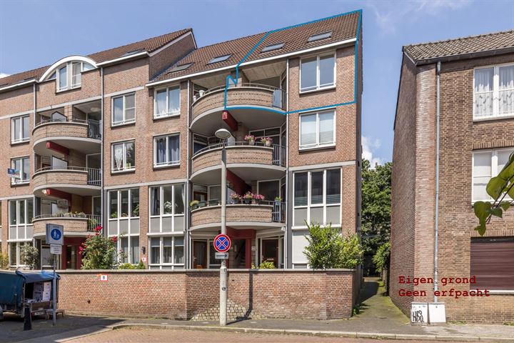 Bekijk foto 1 van Maastrichter Grachtstraat 14-D