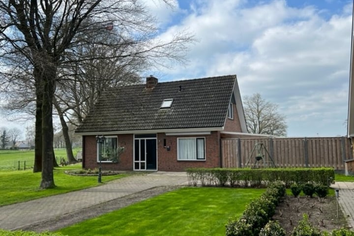 Bekijk foto 3 van Bornerbroekseweg 11