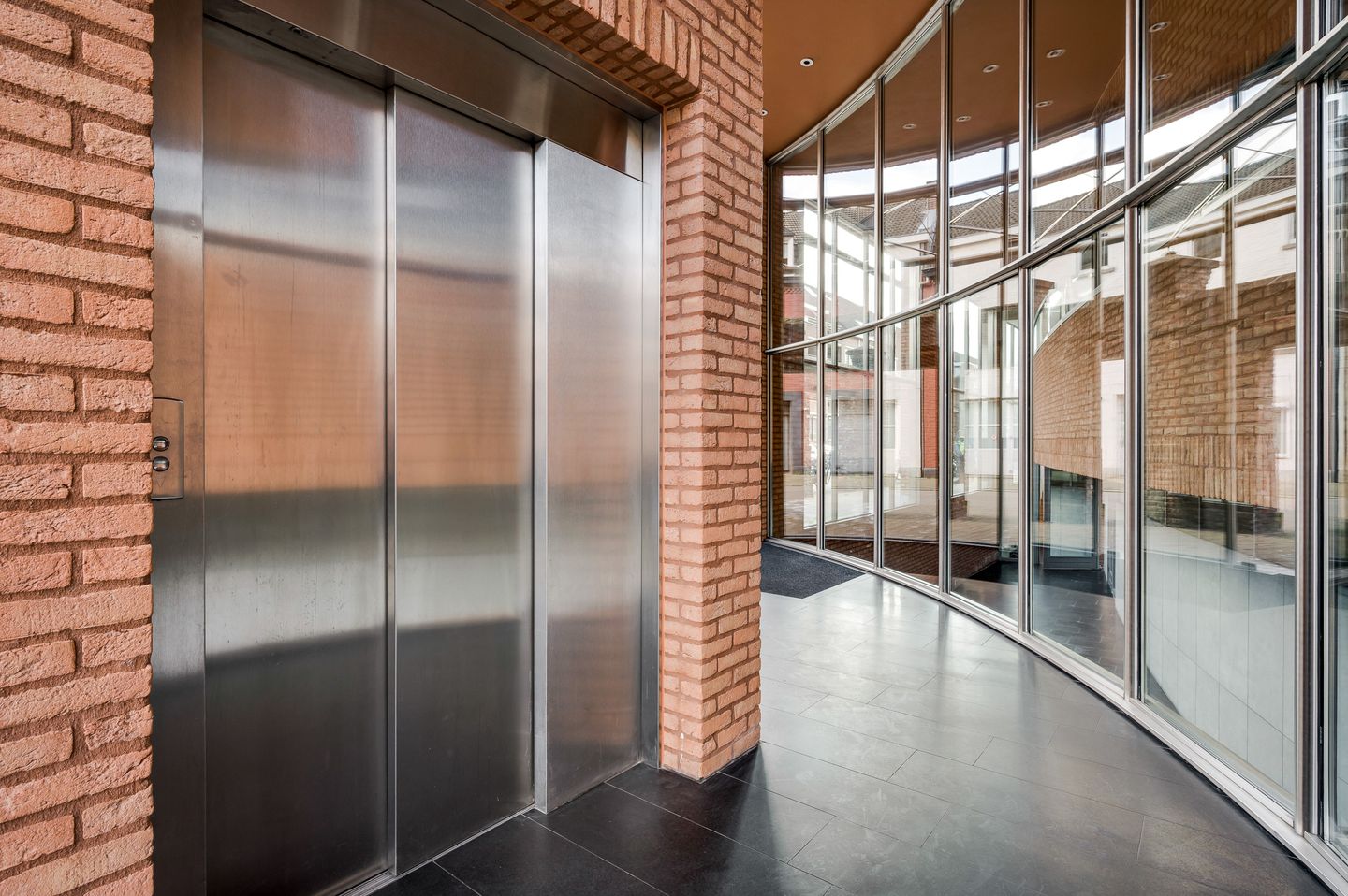 Foto 10 van Heugemerweg 30-C