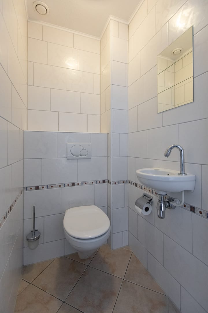 Photo 24 of Meester Helmesstraat 1