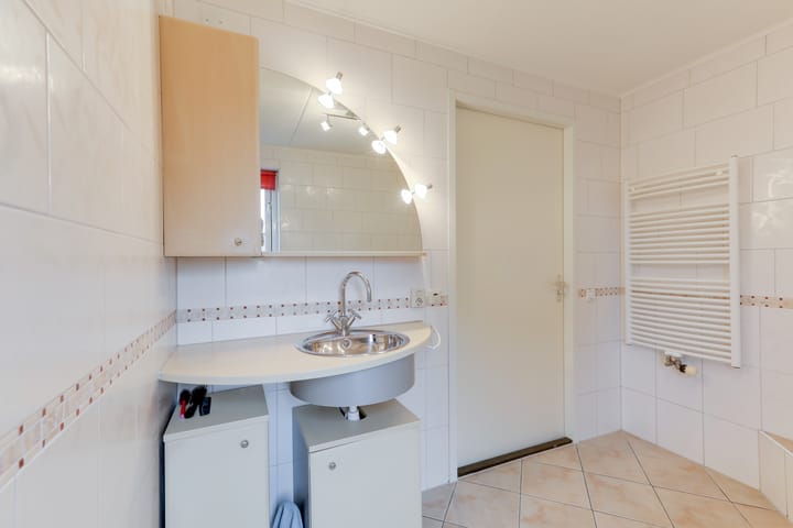 Photo 27 of Meester Helmesstraat 1