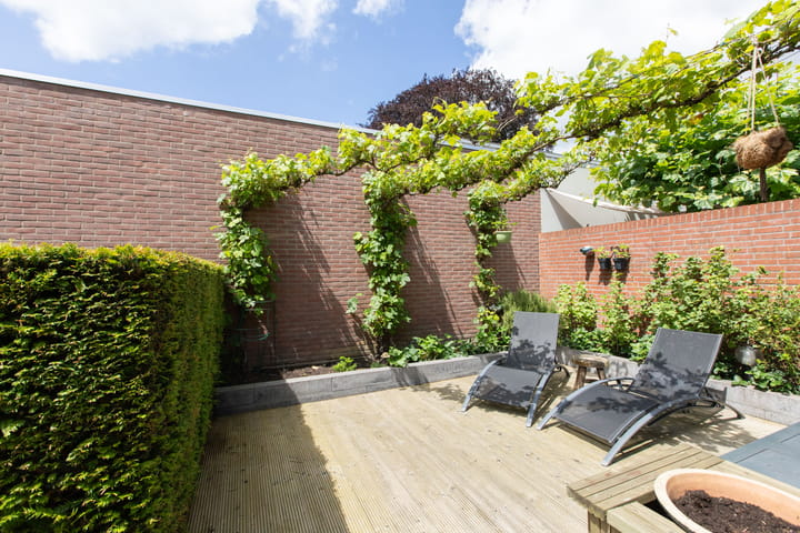 Photo 37 of Meester Helmesstraat 1