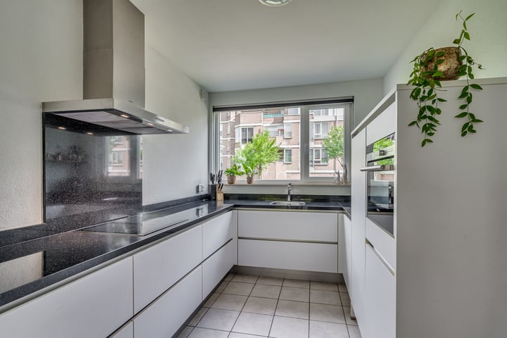 Bekijk foto 21 van Wilhelmina Druckerstraat 95