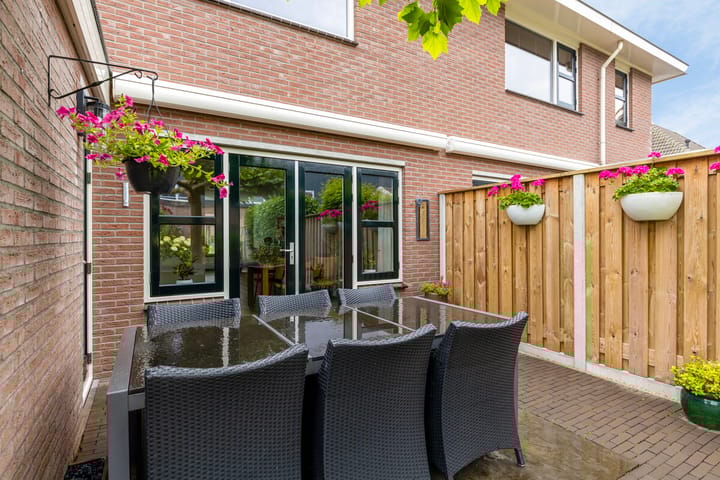 Photo 15 of Huchtstraat 3