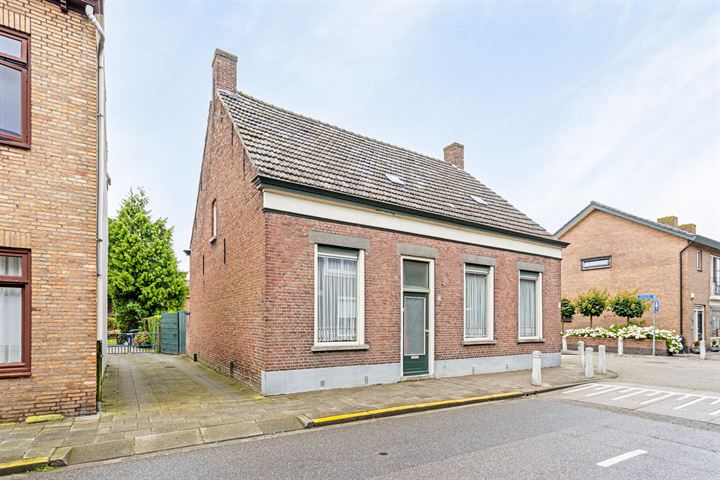 View photo 43 of Dorpsstraat 70