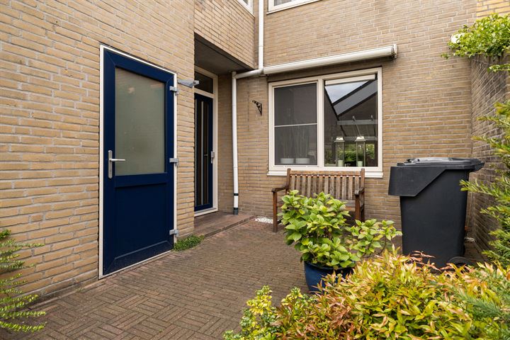 View photo 10 of Zenegroen 48