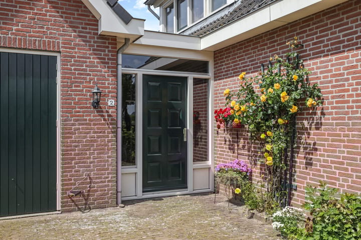 Foto 11 van Spoorstraat 2