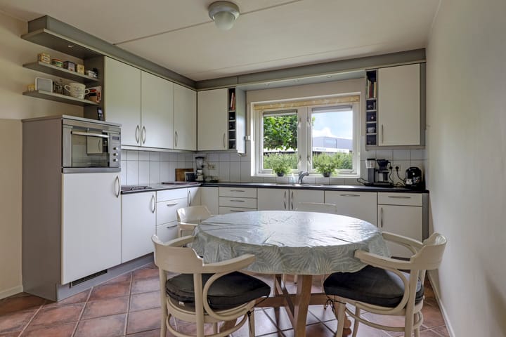 Foto 22 van Spoorstraat 2