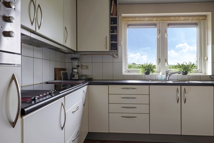 Foto 23 van Spoorstraat 2