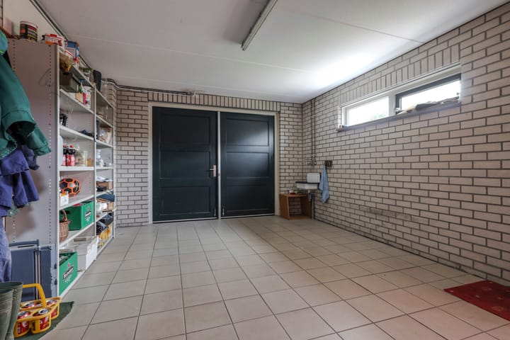 Foto 26 van Spoorstraat 2