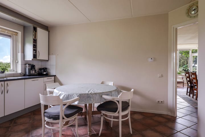 Foto 29 van Spoorstraat 2