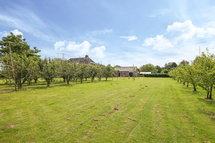 Foto 67 van Spoorstraat 2