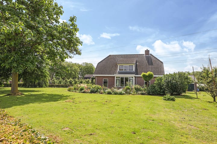 Foto 70 van Spoorstraat 2