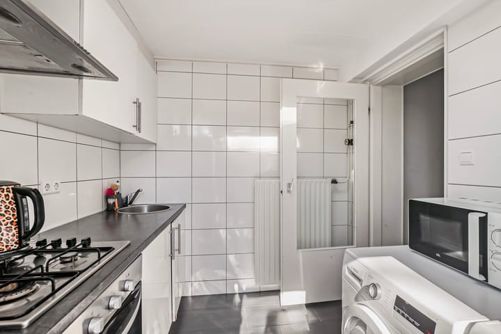 Foto 14 van R. Schuilingstraat 4