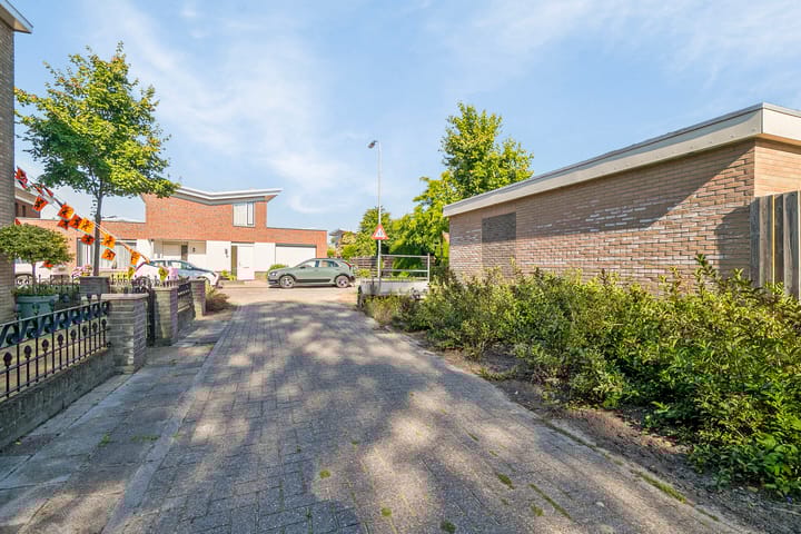 Foto 25 van R. Schuilingstraat 4