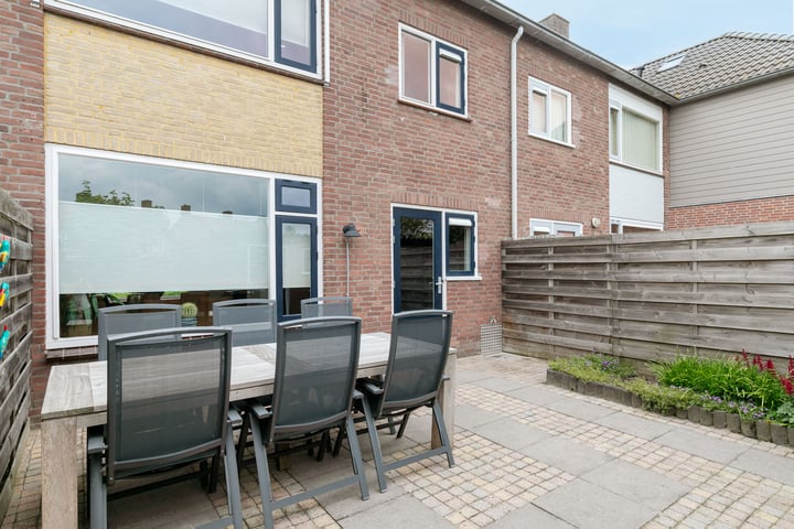 View photo 30 of Prunusstraat 30