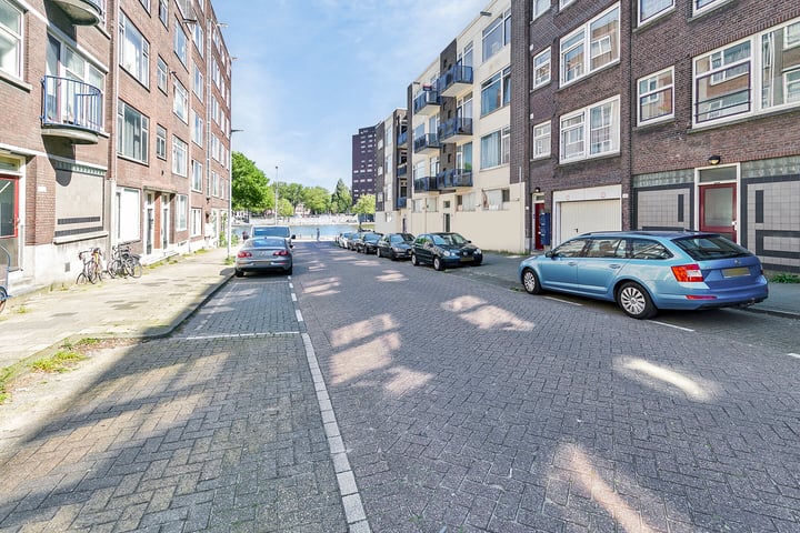 Bekijk foto 5 van 1e IJzerstraat 8-B