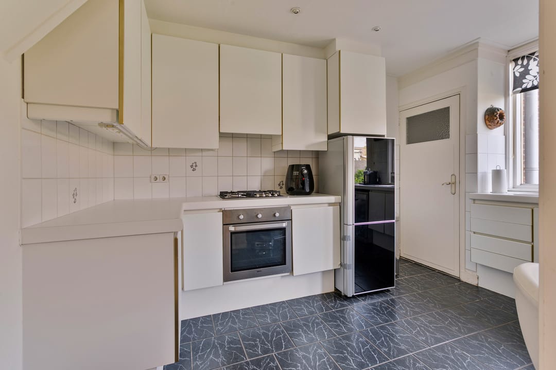 Photo 17 of Voorstraat 12