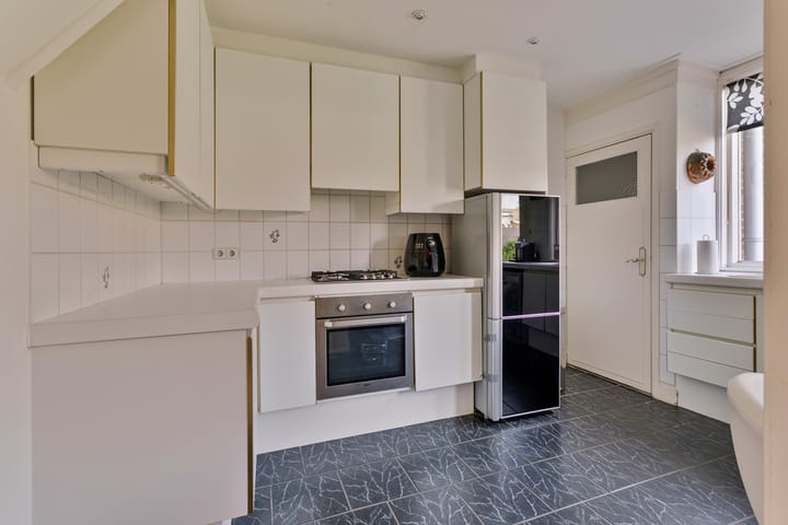 Foto 17 van Voorstraat 12