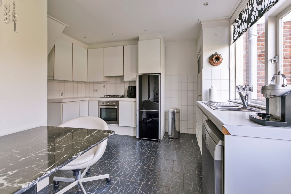 Photo 20 of Voorstraat 12