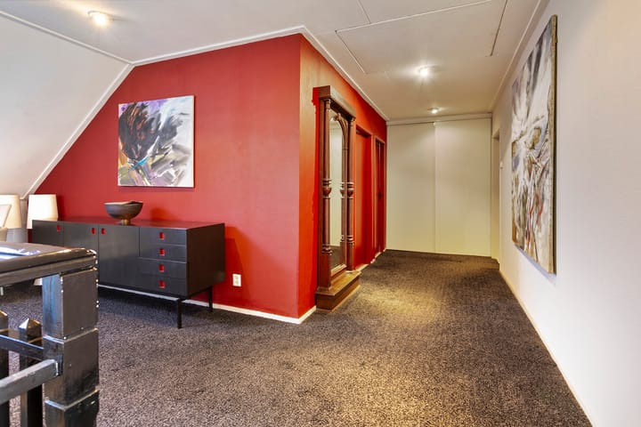 Foto 28 van Voorstraat 12