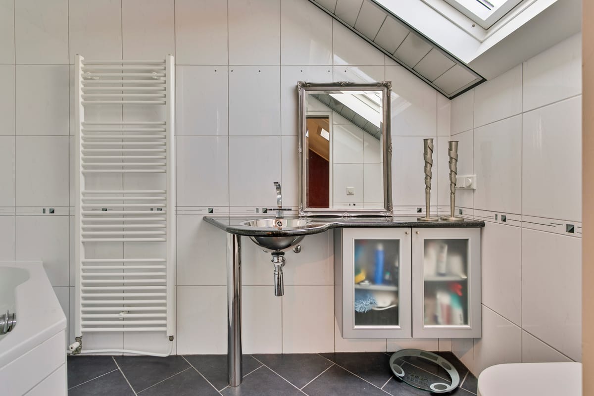 Photo 39 of Voorstraat 12