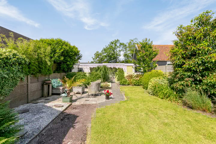 Foto 41 van Voorstraat 12