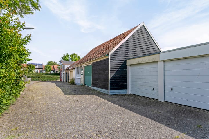 Foto 48 van Voorstraat 12