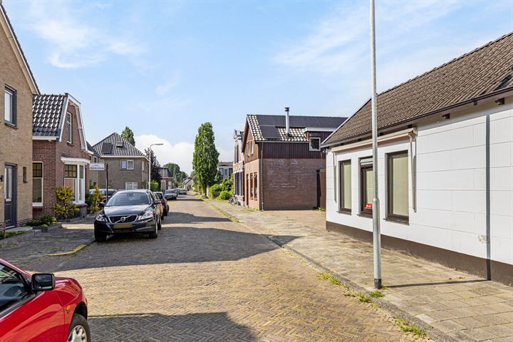 View photo 43 of Esstraat 55