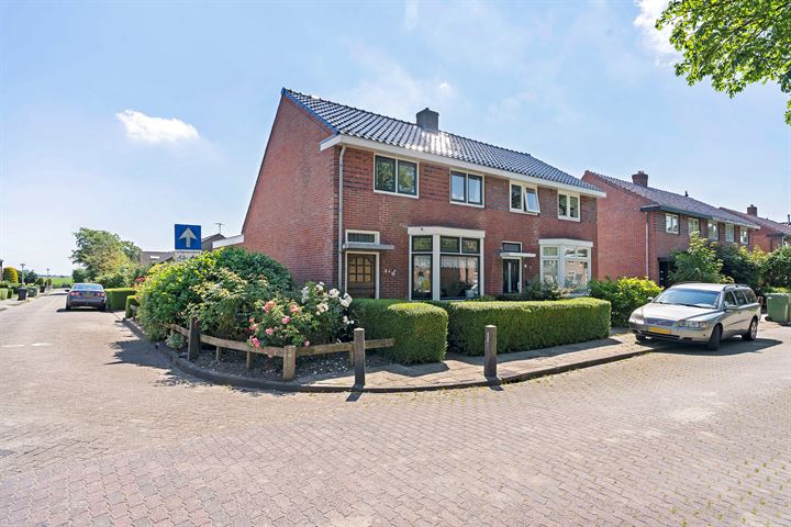 Bekijk foto 37 van Tjeerd Thijssenstraat 44