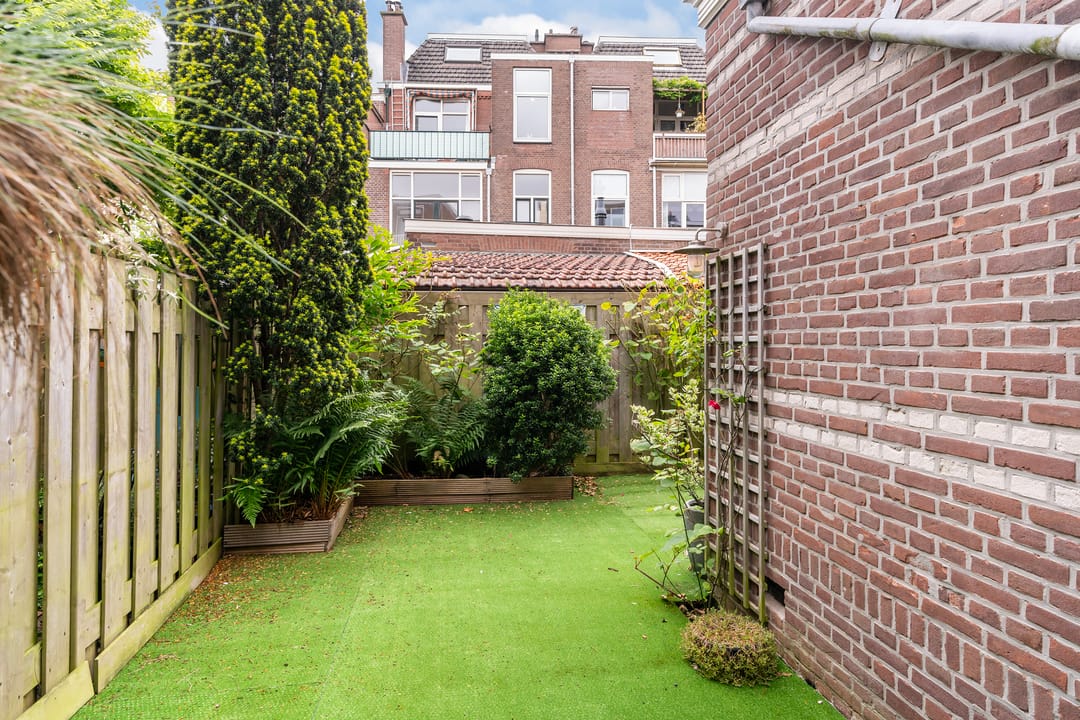 Photo 11 of Fultonstraat 69