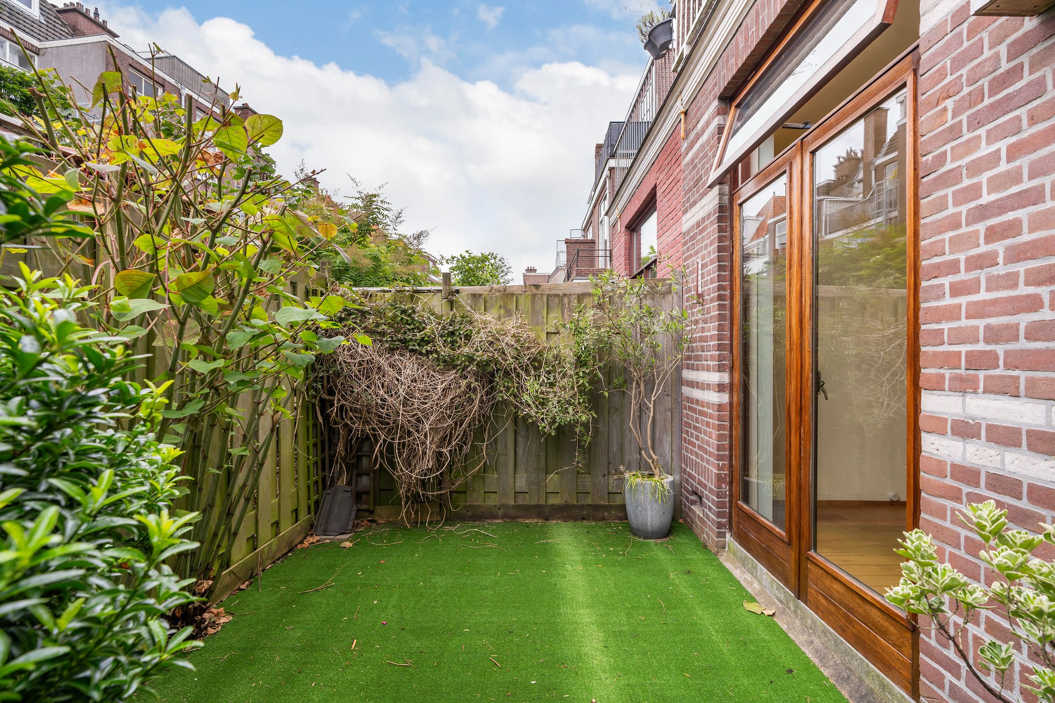 Photo 12 of Fultonstraat 69