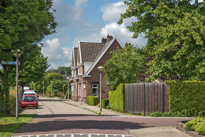 Bekijk foto 36 van Ranninkstraat 52