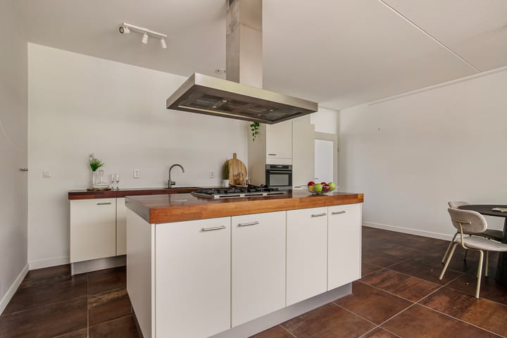 Foto 3 van Zwembadweg 19