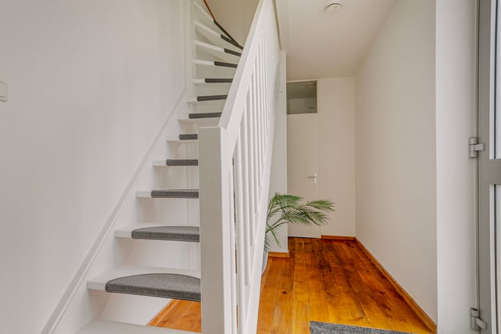 Foto 8 van Zwembadweg 19