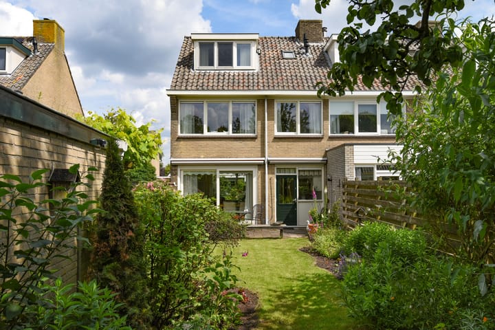 Foto 2 van Zaadkorrel 11