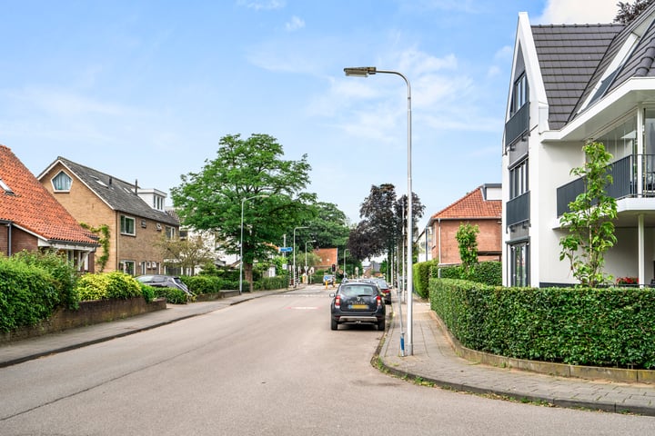 Bekijk foto 4 van Schoolstraat 33-F