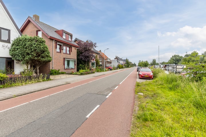 Bekijk foto 34 van Nieuwemeerdijk 125