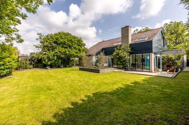 Foto 1 van Notaris L P vd Blinkln 30