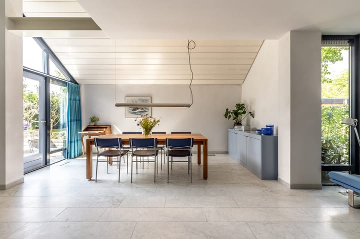 Foto 16 van Notaris L P vd Blinkln 30