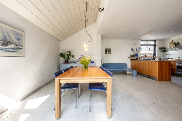 Foto 18 van Notaris L P vd Blinkln 30