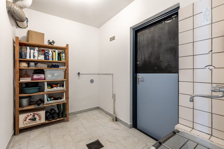 Foto 24 van Notaris L P vd Blinkln 30