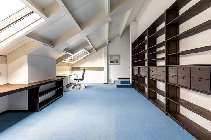 Foto 31 van Notaris L P vd Blinkln 30