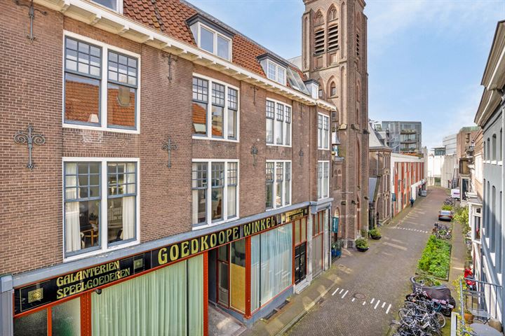 View photo 36 of Spoorwegstraat 18-2