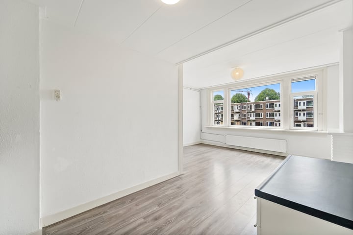 Bekijk foto 13 van Voetjesstraat 60-B01