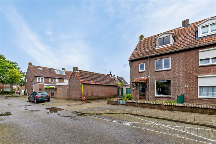 Bekijk foto 31 van Lassusstraat 88