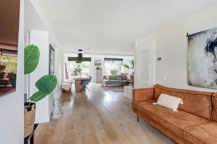 Foto 11 van van Dethstraat 14